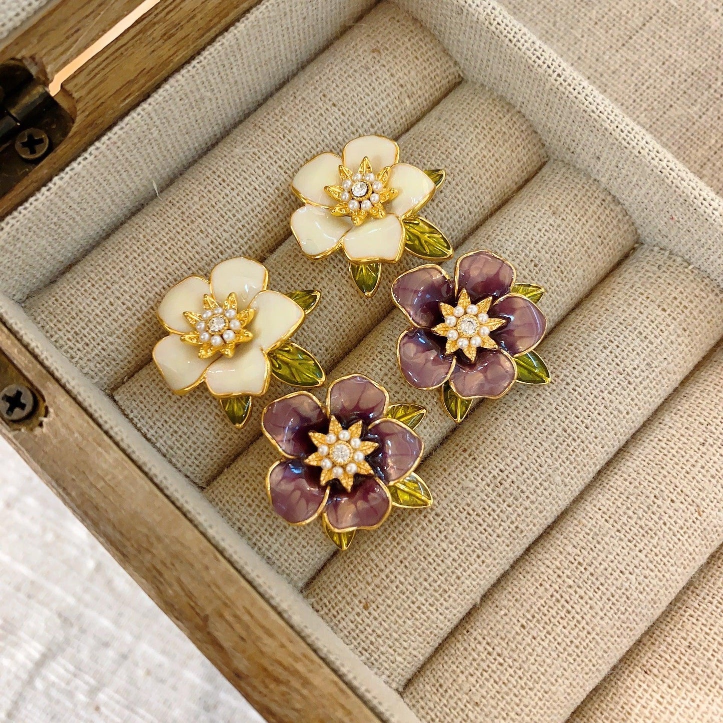 Vintage court flower stud earrings