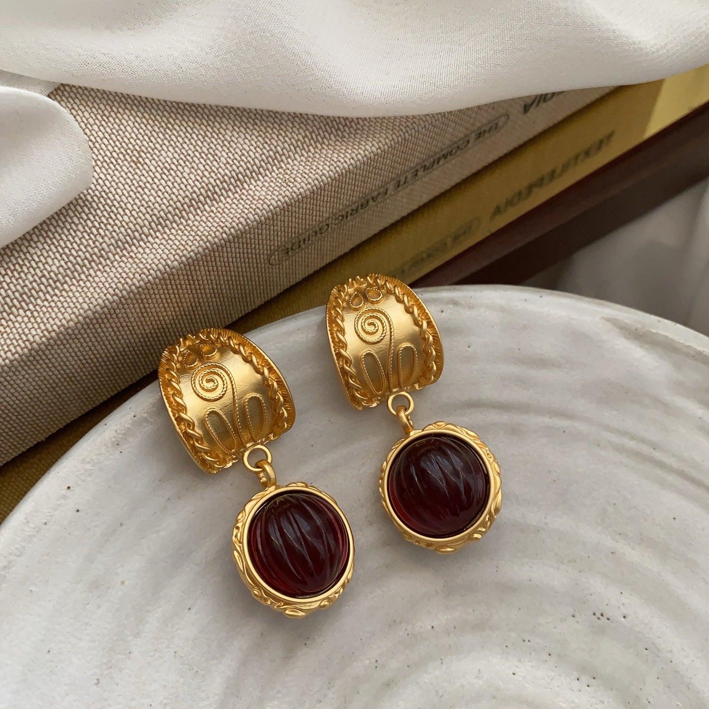 Vintage court stud earrings