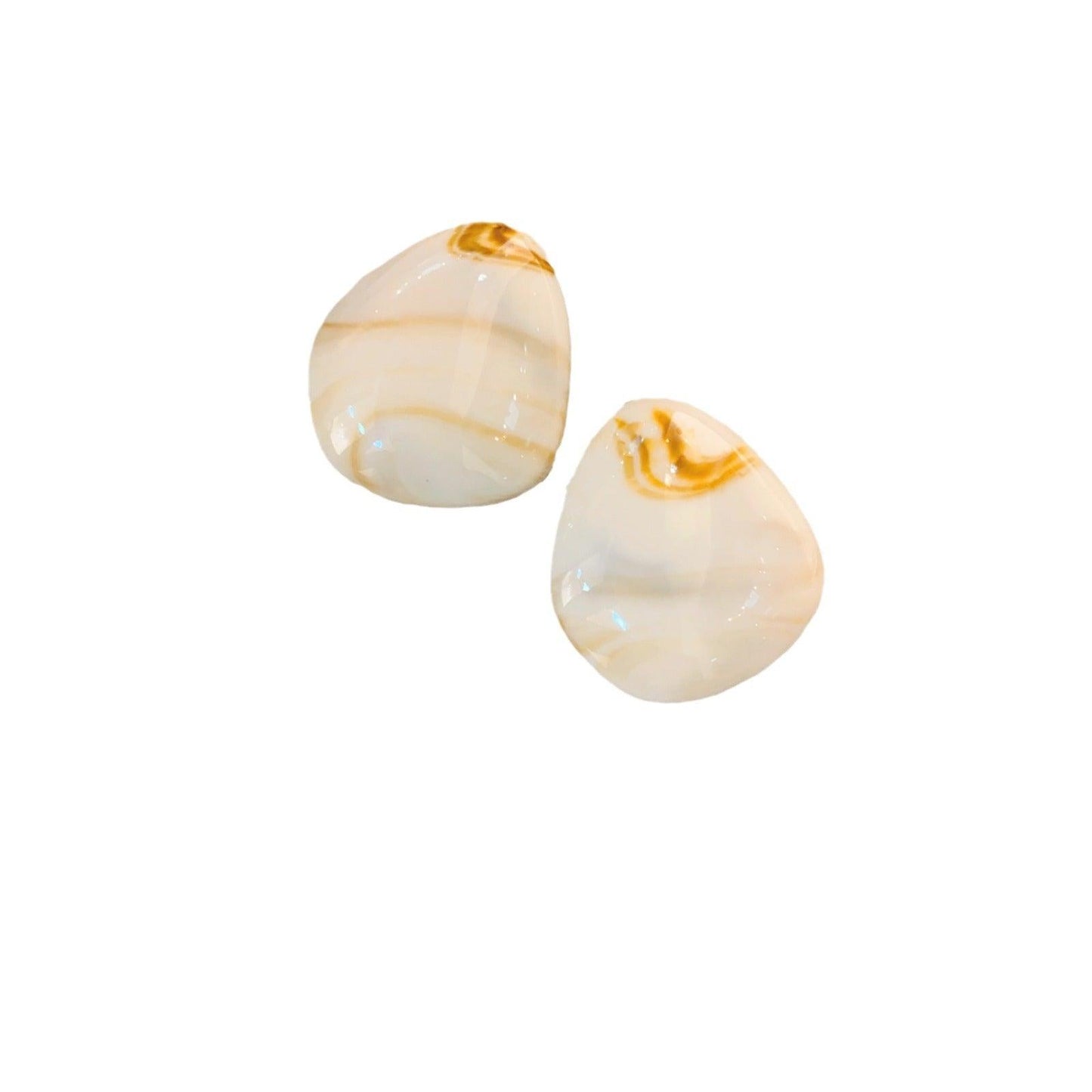 Amber special-shaped stud earrings