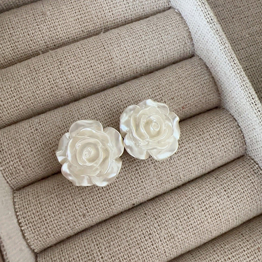 white rose flower stud earrings